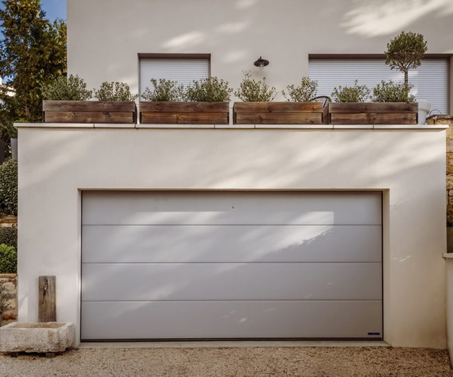 SOMFY - SMART GARAGE DOORS